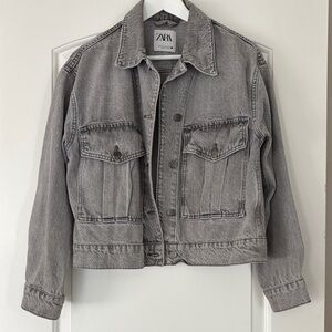 Zara Women's Stonewashed Gray Jean Jacket
